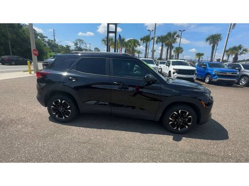 Used 2022 Chevrolet TrailBlazer LT FWD image 9
