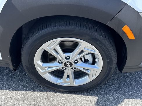 Used 2023 Hyundai Kona SEL w/ Convenience Package image 16