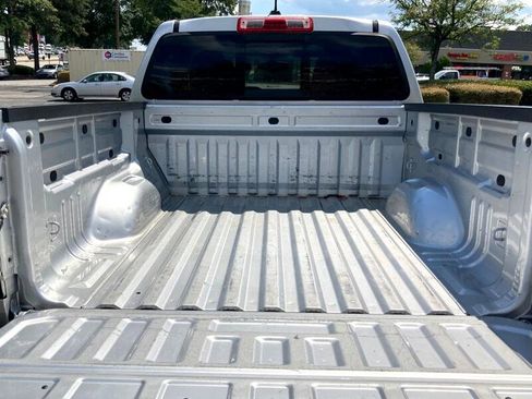 Used 2016 Chevrolet Colorado Z71 image 12