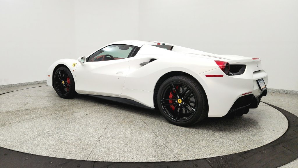 Used 2017 Ferrari 488 Spider RWD image 3