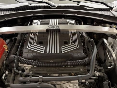 Used 2018 Chevrolet Camaro ZL1 RWD image 27