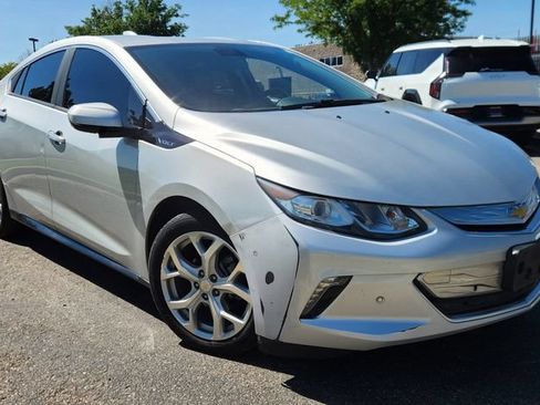 Used 2017 Chevrolet Volt Premier w/ Driver Confidence Package FWD image 1