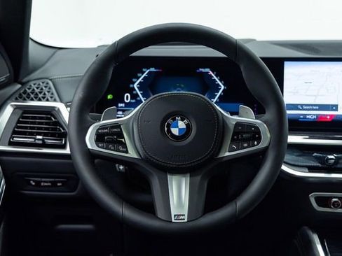 New 2026 BMW X6 xDrive40i image 17