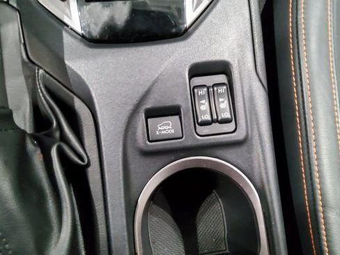 Used 2023 Subaru Crosstrek 2.5i Limited w/ Moonroof Package image 30