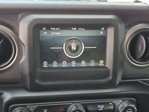 Used 2023 Jeep Wrangler Unlimited AWD/4WD image 20