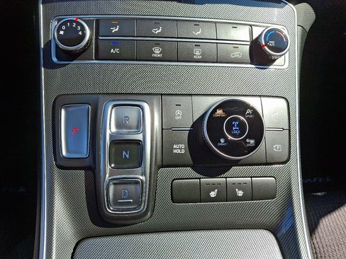 Used 2022 Hyundai Santa Fe SEL image 16