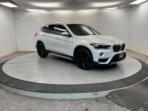 Used 2018 BMW X1 sDrive28i w/ Premium Package image 7