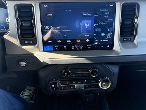 Used 2025 Ford Bronco Outer Banks image 20