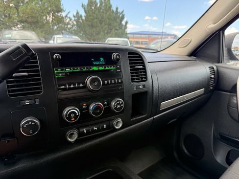 Used 2012 Chevrolet Silverado 1500 LT AWD/4WD image 30