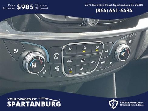 Used 2023 Chevrolet Traverse Premier image 30