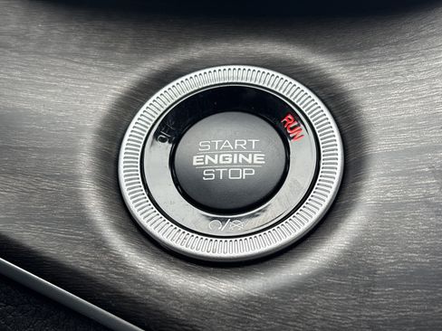 New 2025 Jeep Grand Cherokee L Limited image 36