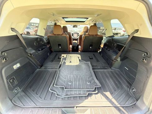 Certified 2024 Subaru Ascent Touring AWD/4WD image 30