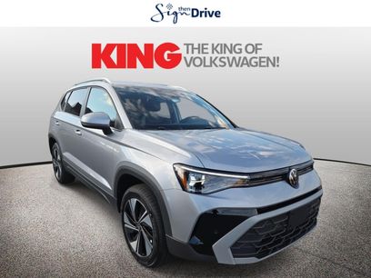 New 2025 Volkswagen Taos SE
