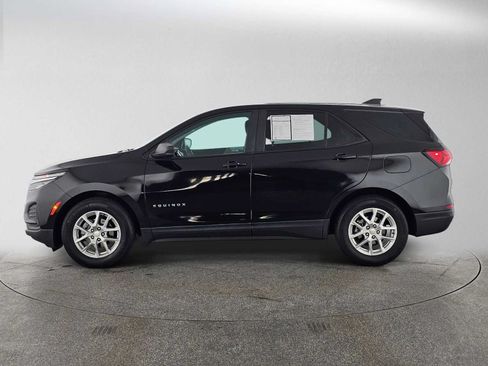 Used 2023 Chevrolet Equinox LS w/ LS Convenience Package FWD image 6