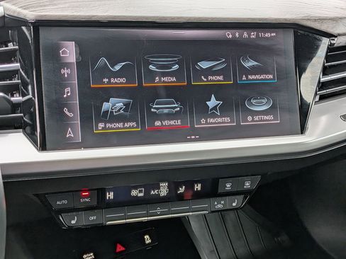 Used 2023 Audi Q4 e-tron Premium Plus w/ Premium Plus image 18