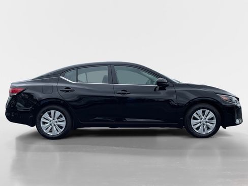 New 2025 Nissan Sentra S image 6