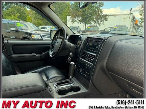 Used 2008 Ford Explorer Sport Trac Limited image 26