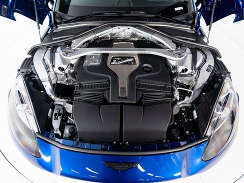 Used 2025 Aston Martin DBX 707 image 48