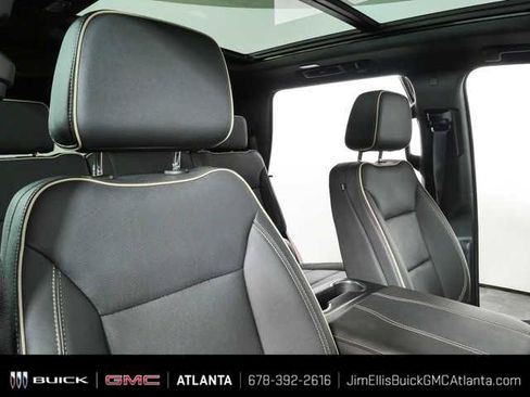 Certified 2025 GMC Yukon Elevation AWD/4WD image 23