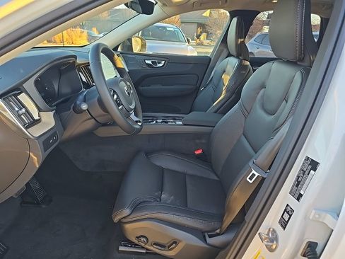 New 2026 Volvo XC60 T8 Ultra w/ Climate Package AWD/4WD image 7