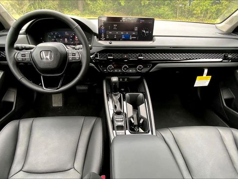 New 2026 Honda Accord EX-L image 3