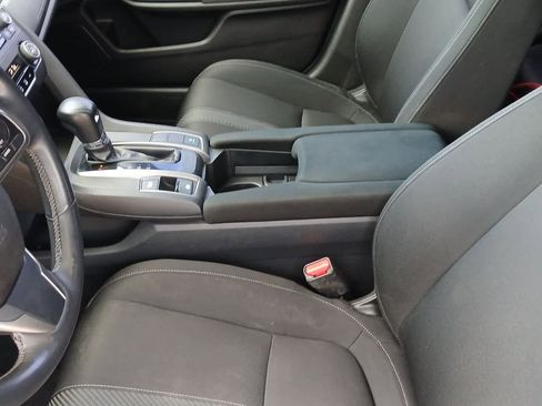 Used 2017 Honda Civic Sport image 27