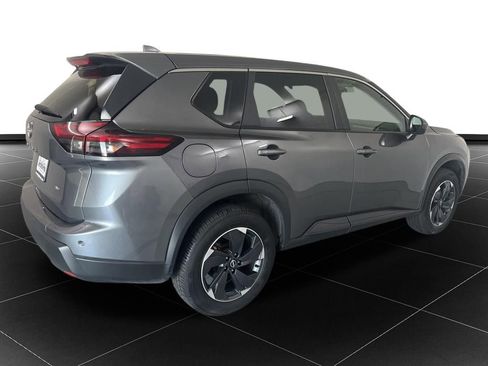 Used 2025 Nissan Rogue SV AWD/4WD image 5