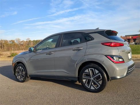 Used 2023 Hyundai Kona Limited image 6