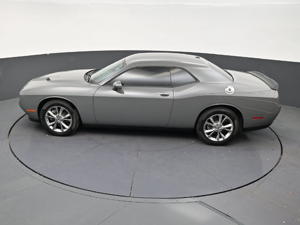 Used 2023 Dodge Challenger SXT AWD/4WD image 13