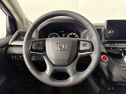 New 2026 Honda Odyssey EX-L image 9