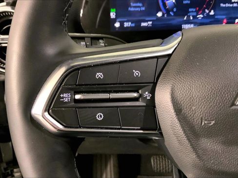 Used 2025 Chevrolet Equinox LT image 18