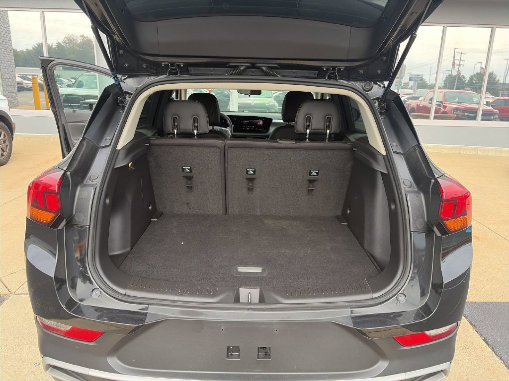 Used 2024 Buick Encore GX Preferred w/ Comfort Package FWD image 19