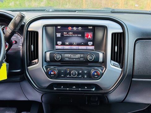 Used 2014 GMC Sierra 1500 SLE w/ SLE Value Package AWD/4WD image 21