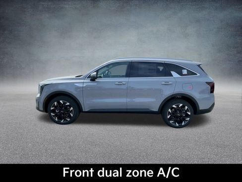New 2026 Kia Sorento EX image 13