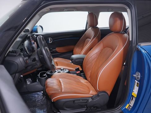 Used 2023 MINI Cooper SE image 7