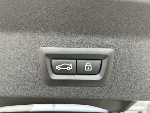 Used 2022 BMW X3 xDrive30i w/ Convenience Package image 15