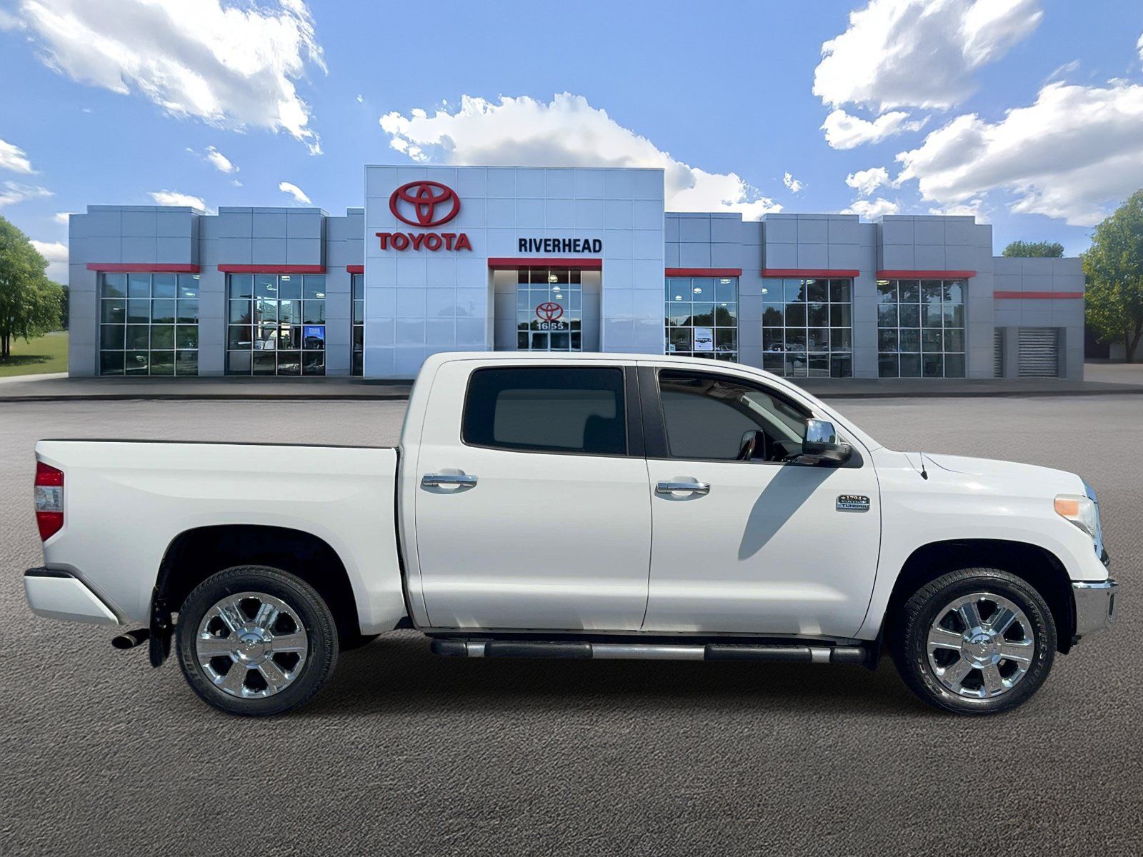 Used 2016 Toyota Tundra 1794 Edition AWD/4WD image 3