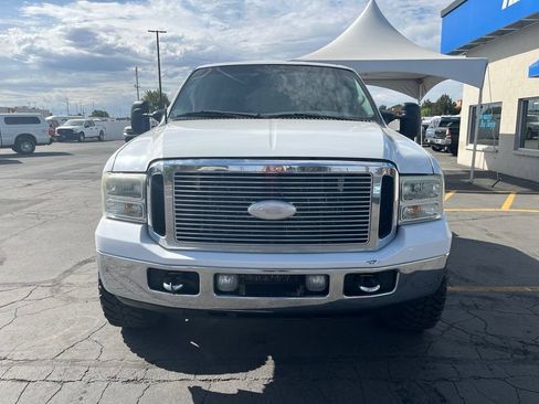 Used 2006 Ford F250 Lariat AWD/4WD image 9