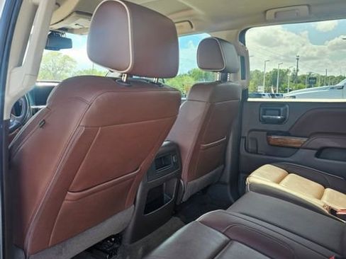 Used 2018 Chevrolet Silverado 1500 High Country RWD image 24