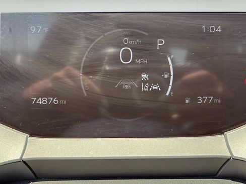 Used 2024 Toyota Prius XLE AWD/4WD image 13