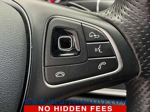 Used 2018 Mercedes-Benz E 300 4MATIC image 40