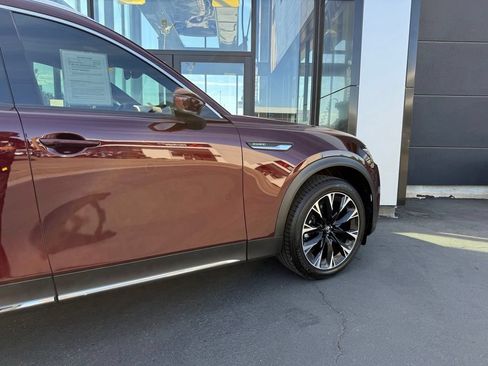 Used 2024 MAZDA CX-90 Plug-In Hybrid w/ Premium Plus AWD/4WD image 15