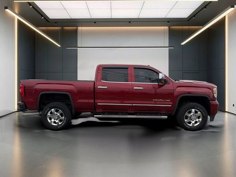 Used 2019 GMC Sierra 3500 Denali w/ Duramax Plus Package AWD/4WD image 5