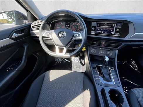 Used 2021 Volkswagen Jetta S w/ Driver Assistance Package FWD image 7