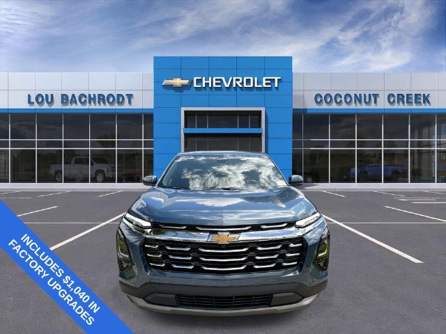 Used 2026 Chevrolet Equinox LT w/ Safety and Technology Package FWD image 3
