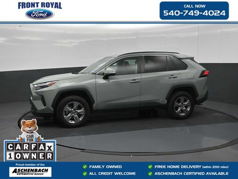 Used 2022 Toyota RAV4 XLE w/ XLE Grade Weather Package AWD/4WD image 1