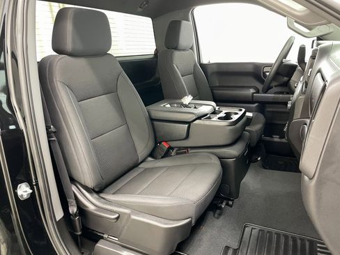 Used 2025 Chevrolet Silverado 1500 W/T w/ WT Value Package image 7