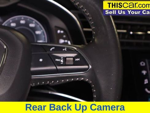 Used 2019 Audi Q8 Premium w/ Convenience Package AWD/4WD image 18
