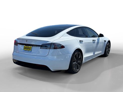 Used 2022 Tesla Model S AWD/4WD image 5
