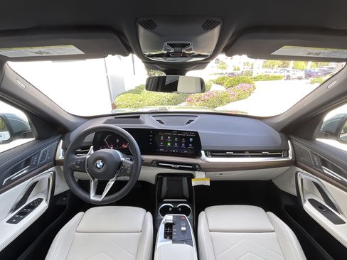New 2026 BMW X1 xDrive28i w/ Technology Package AWD/4WD image 12